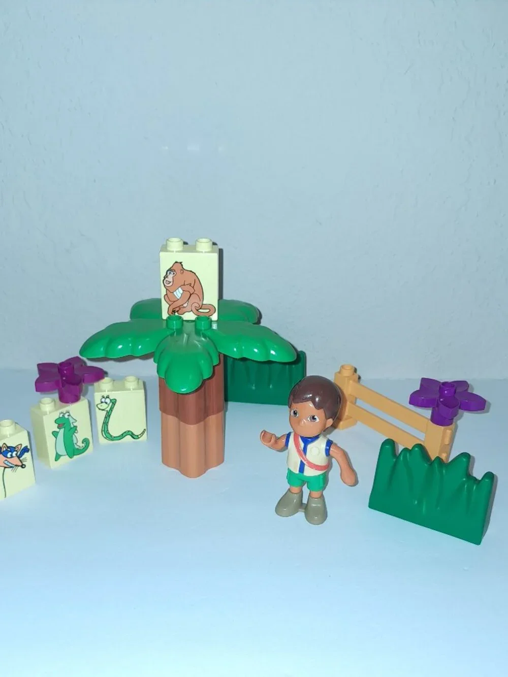23 Piece LEGO DUPLO Preschool Building Toy: Dora, Diego, Boots, Slide, Carousel